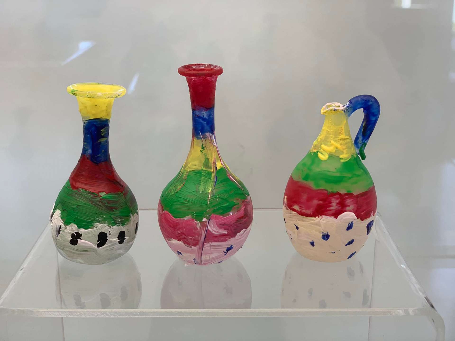 THE MAGIC OF COLORFUL GLASS - SCHOOLERS EXHIBITION - 2. A CLASS ELEMENTARY SCHOOL P. PRERADOVIĆ