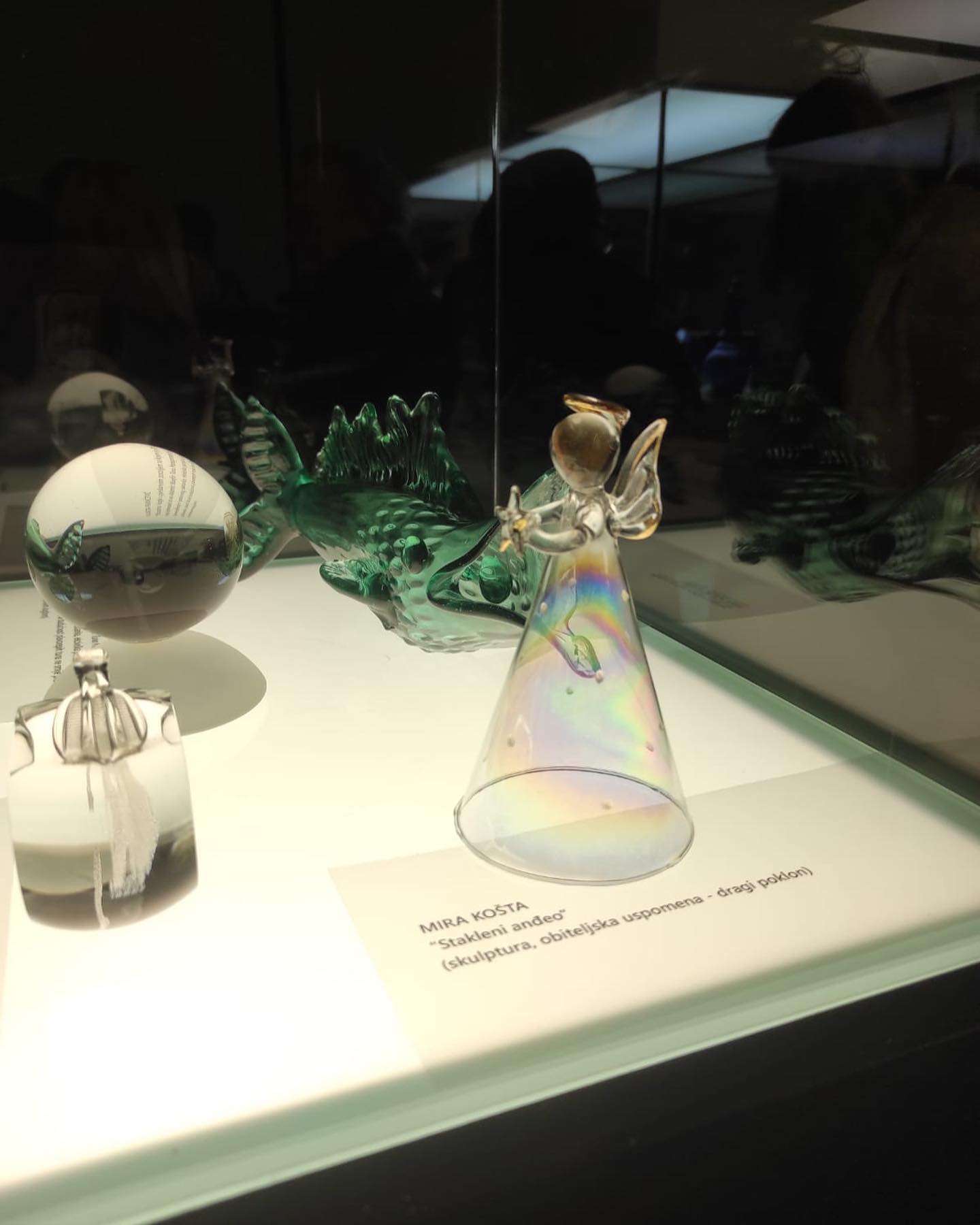 Exhibition "Zadar voli staklo"