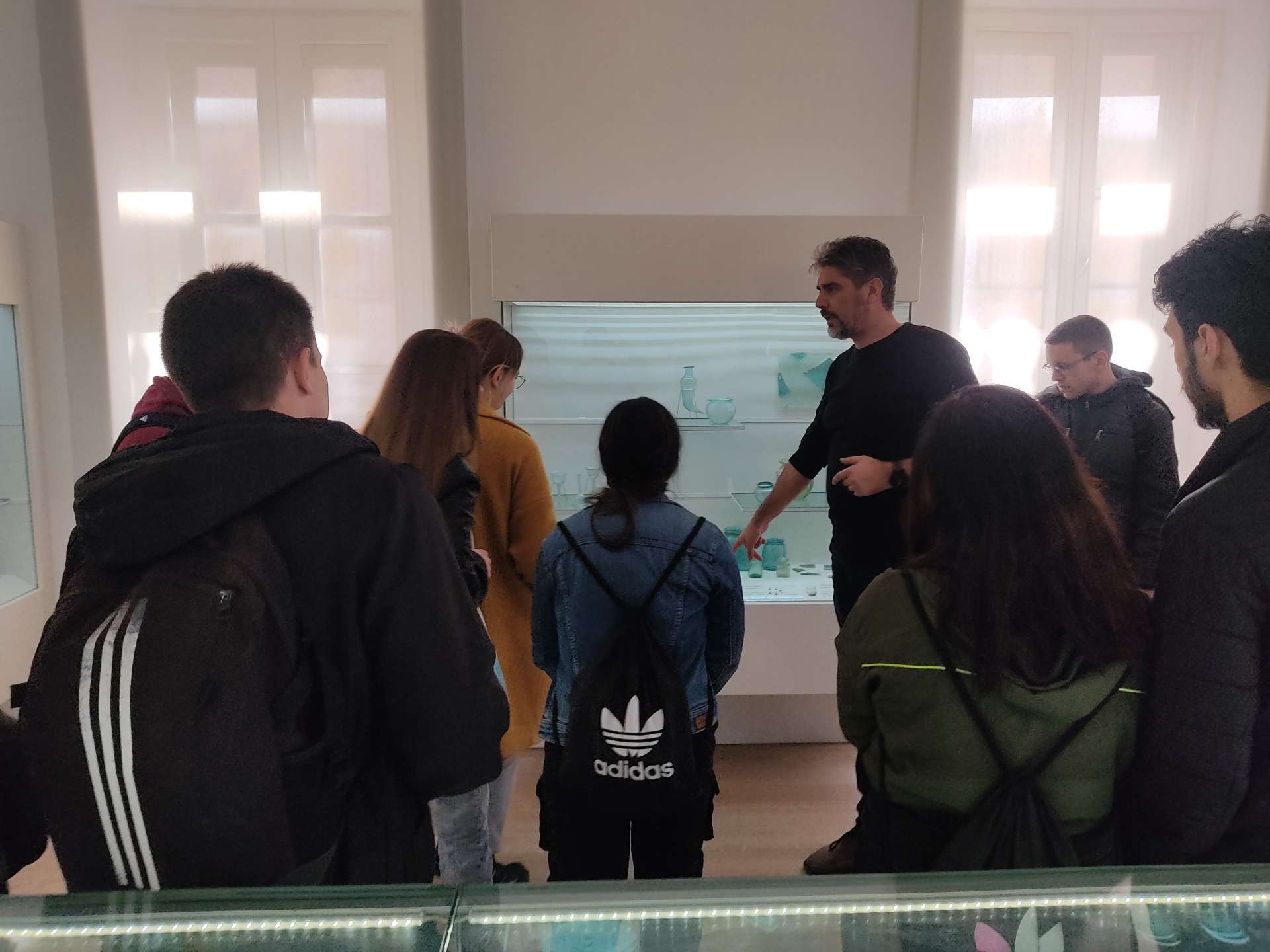 Visit of first-year archeology undergraduate students at the University of Zadar