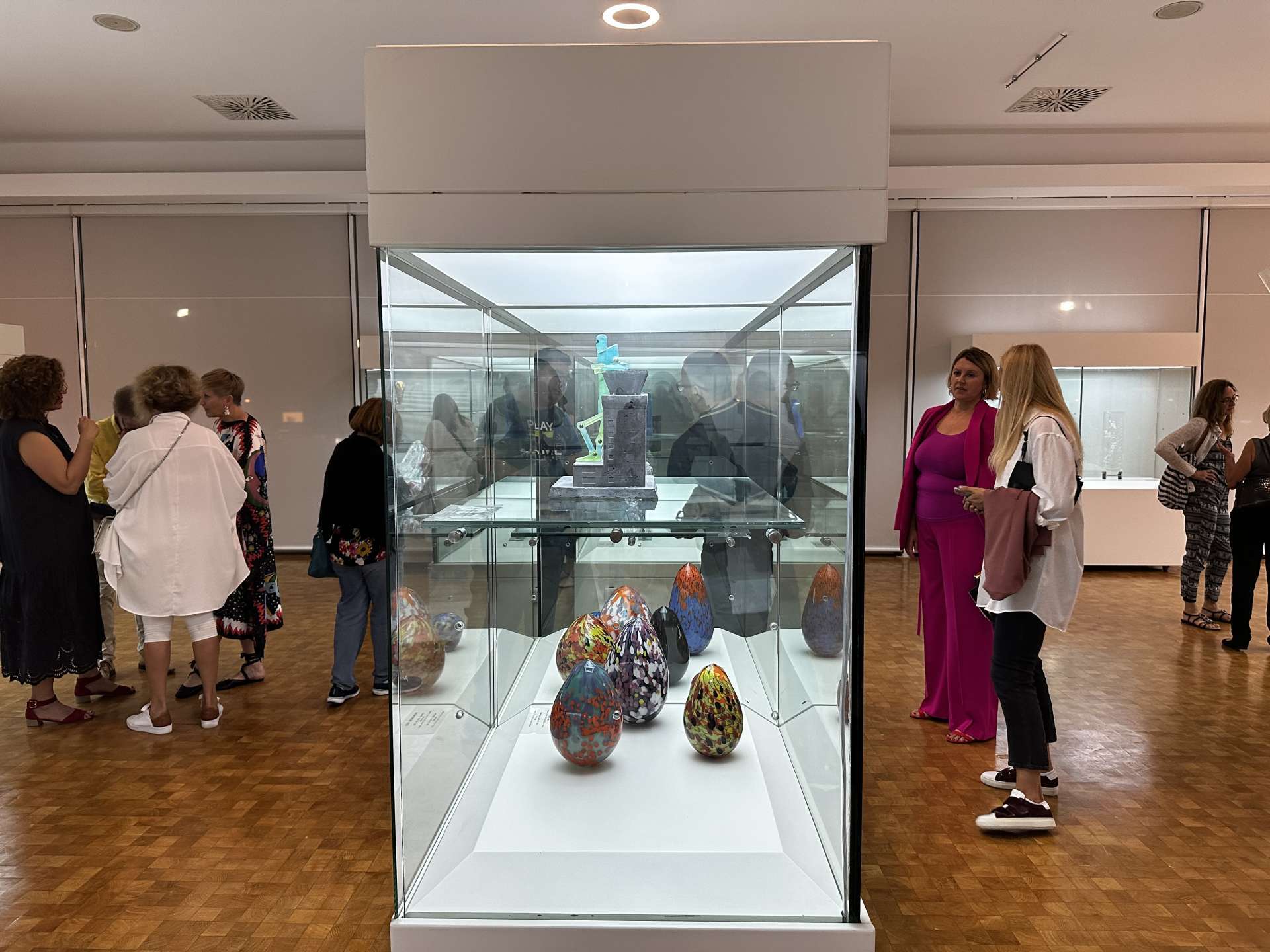 Opening of the "Connected by Glass" exhibition of the group exhibition of Hungarian glass artists