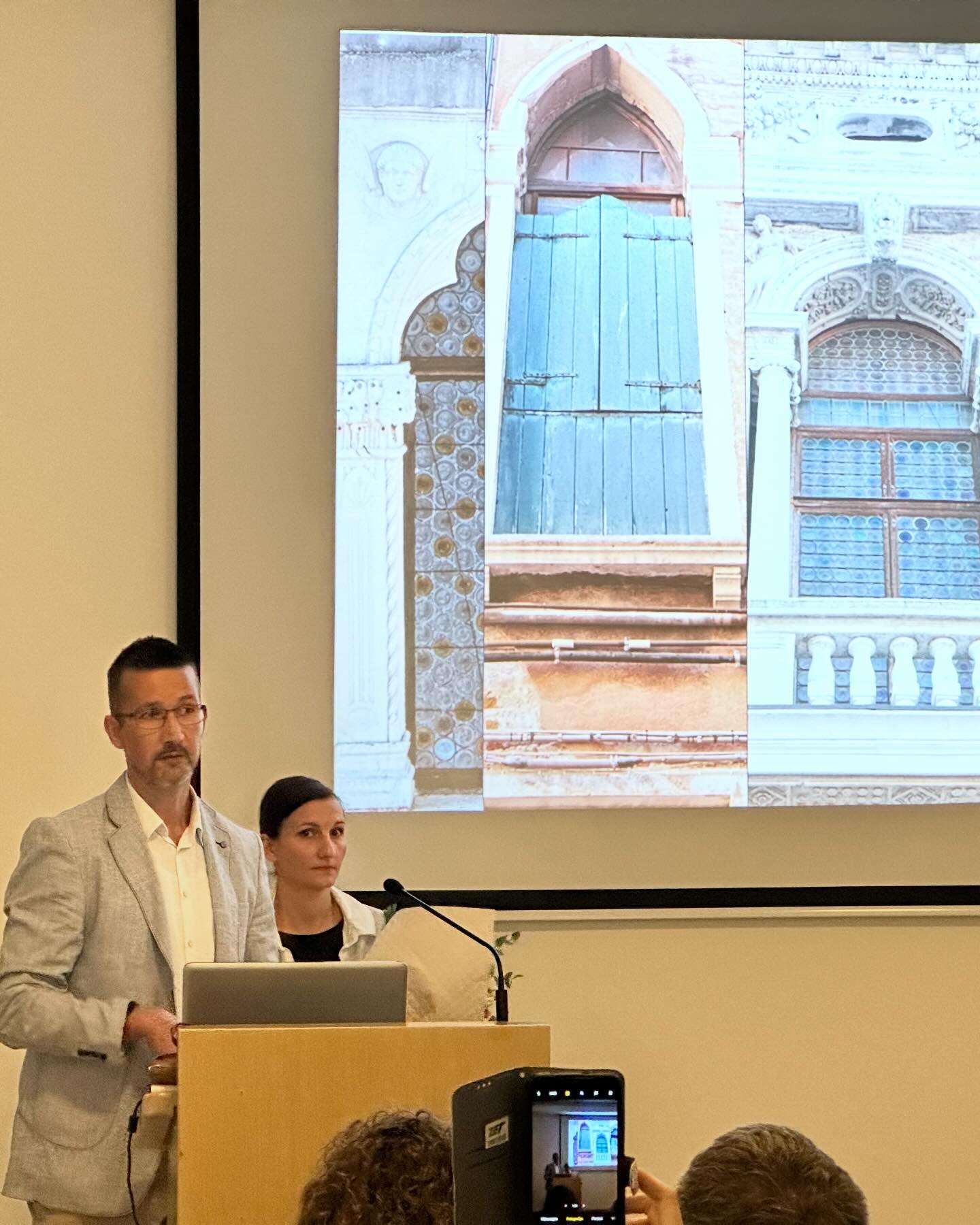 Lecture accompanying the exhibition "A Brief History of Window Glass"
