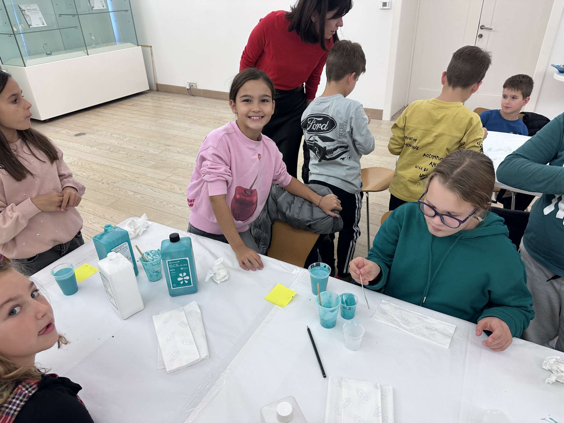 3rd grade students of Petar Preradović Elementary School at a conservation and restoration workshop