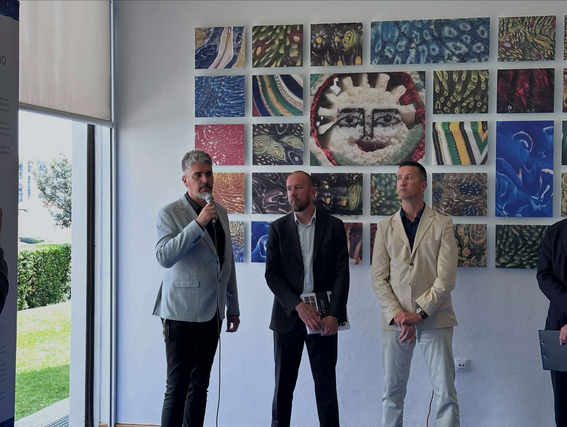 Atmosfera s otvorenja izložbe "Millefiori: antičko mozaično staklo s prostora Hrvatske”