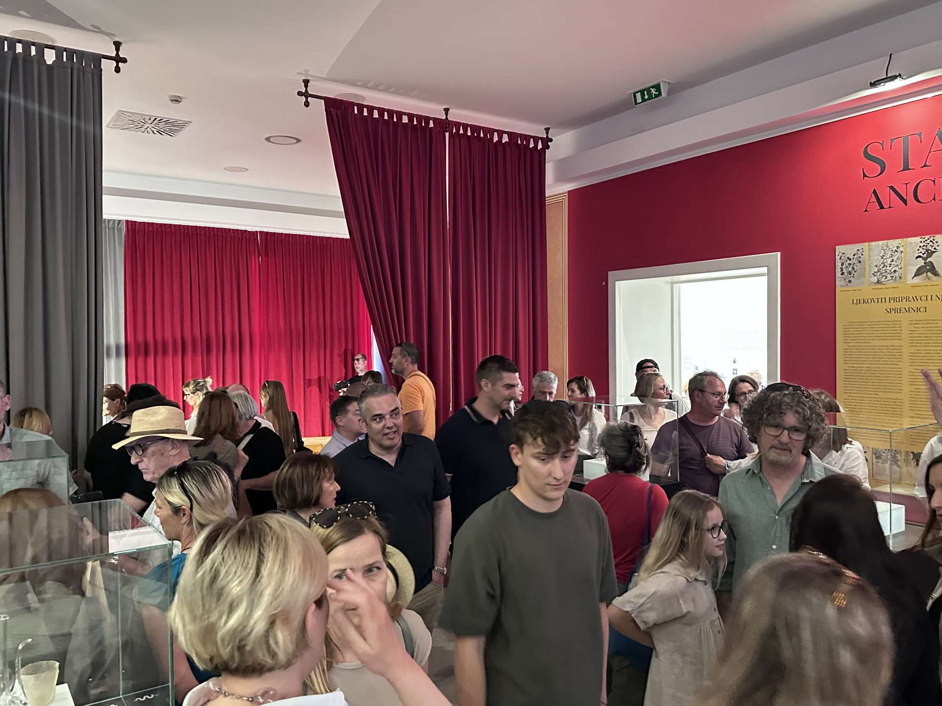 Otvorenje izložbe "IN VITRO: Priče o staklu u ljekarništvu i medicini starog i novog vijeka"
