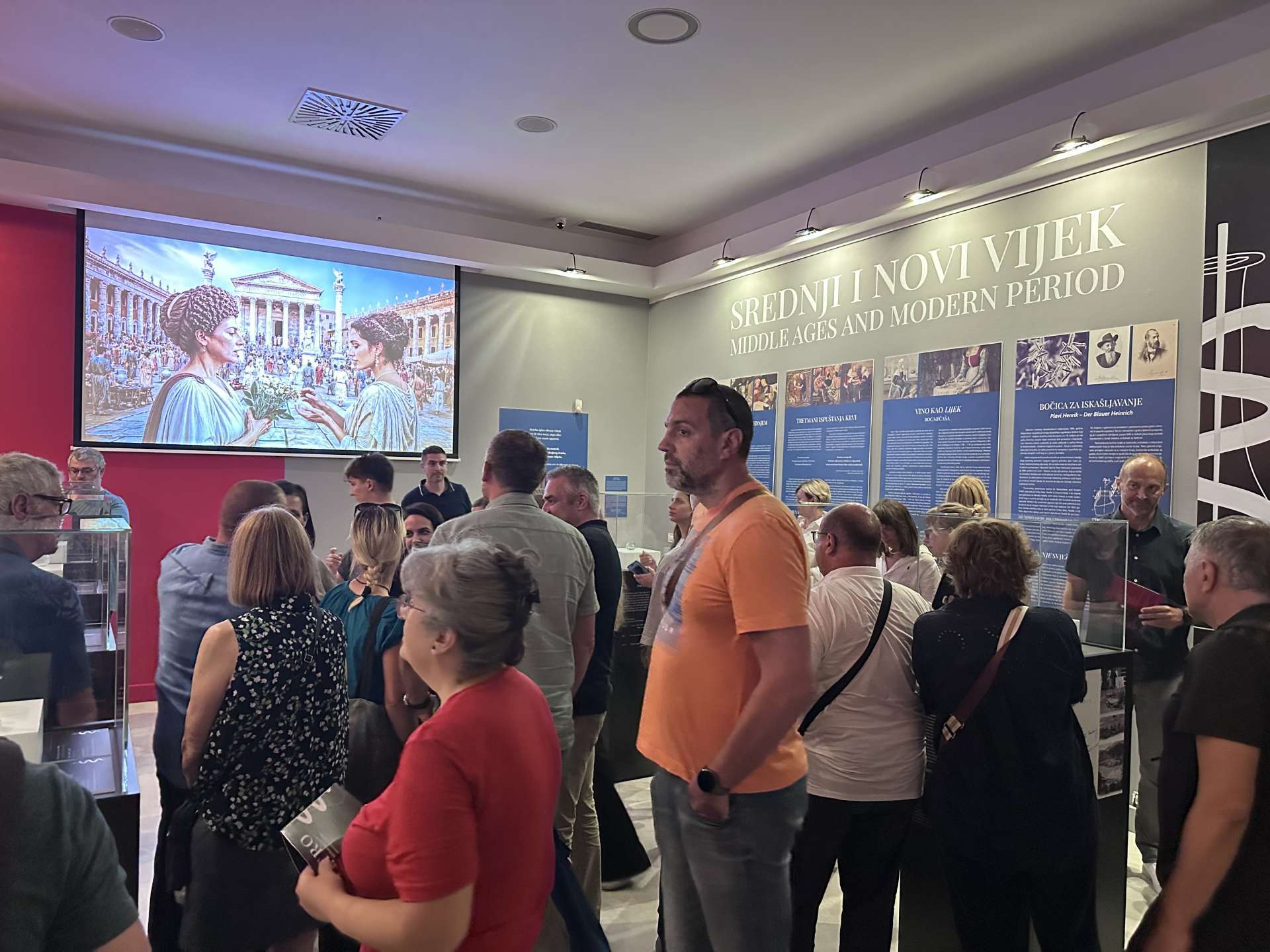 Otvorenje izložbe "IN VITRO: Priče o staklu u ljekarništvu i medicini starog i novog vijeka"