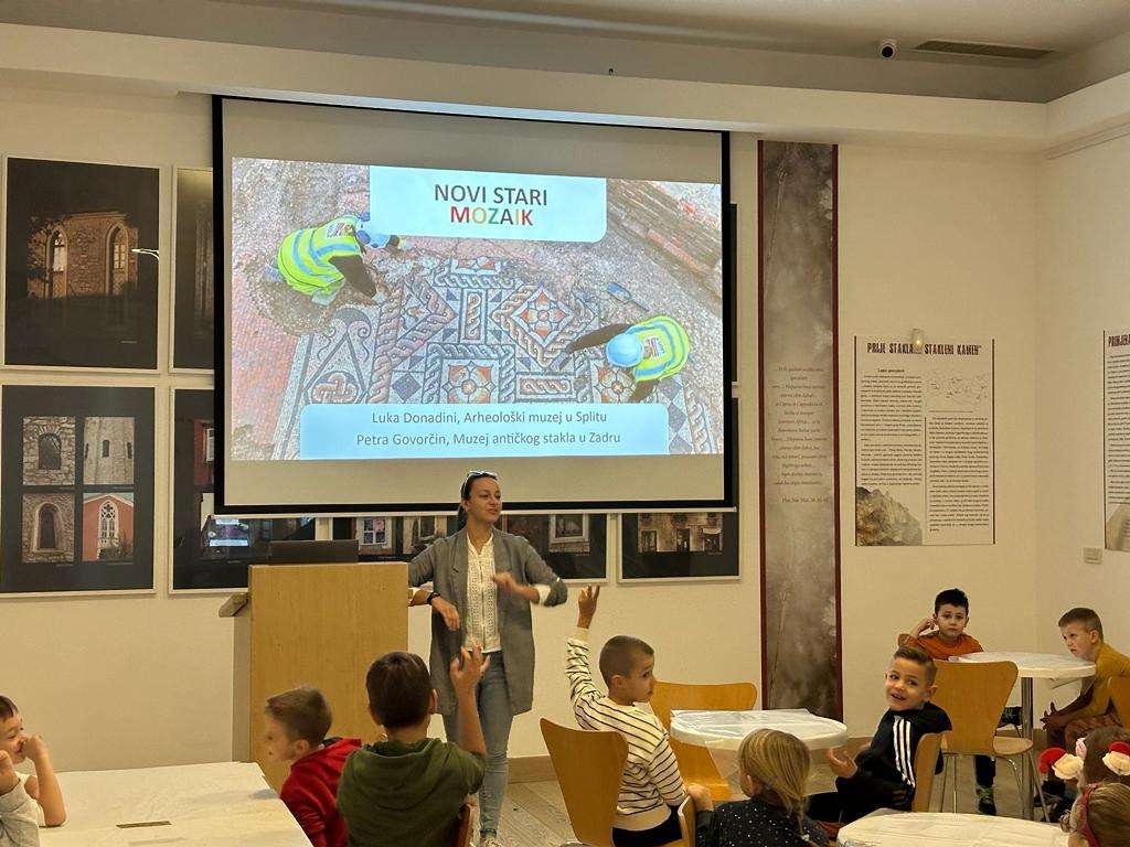 "New old mosaic" workshop